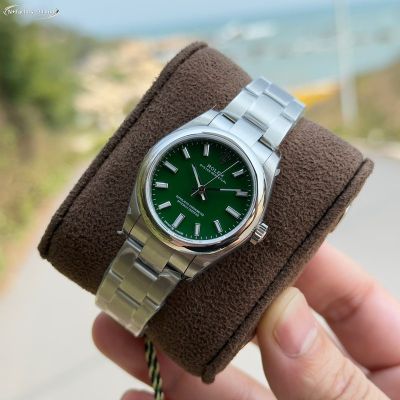 N Factory Rolex Oyster Perpetual Replica with Green Dial 31mm 2232 Movement Ice Blue Luminious Green Dial Watch